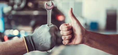 Thumbs-up_424x212px
