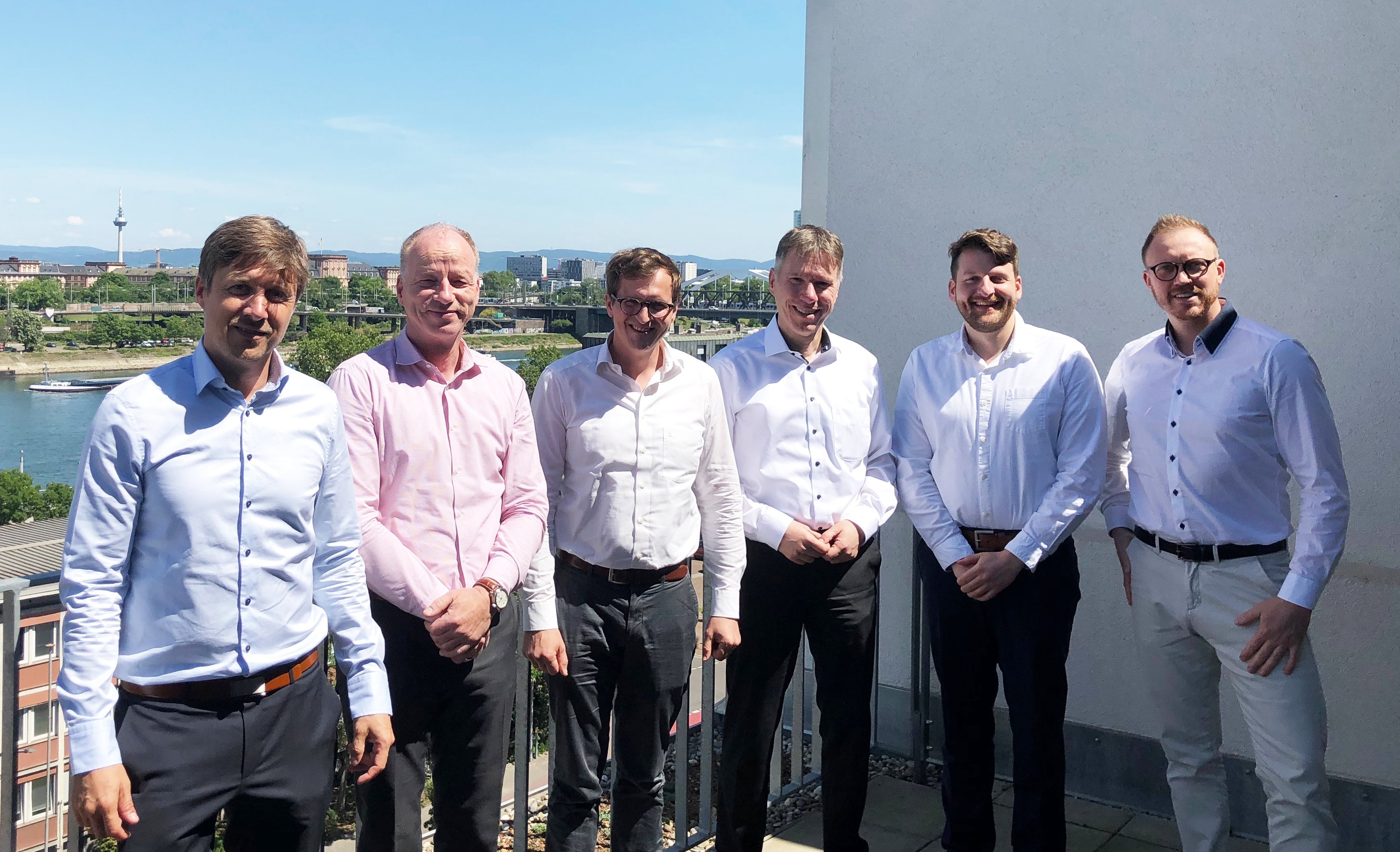 FUCHS Strengthens E-mobility Business and Enters the Battery Market FUCHS Strengthens E-mobility Business and Enters the Battery Market